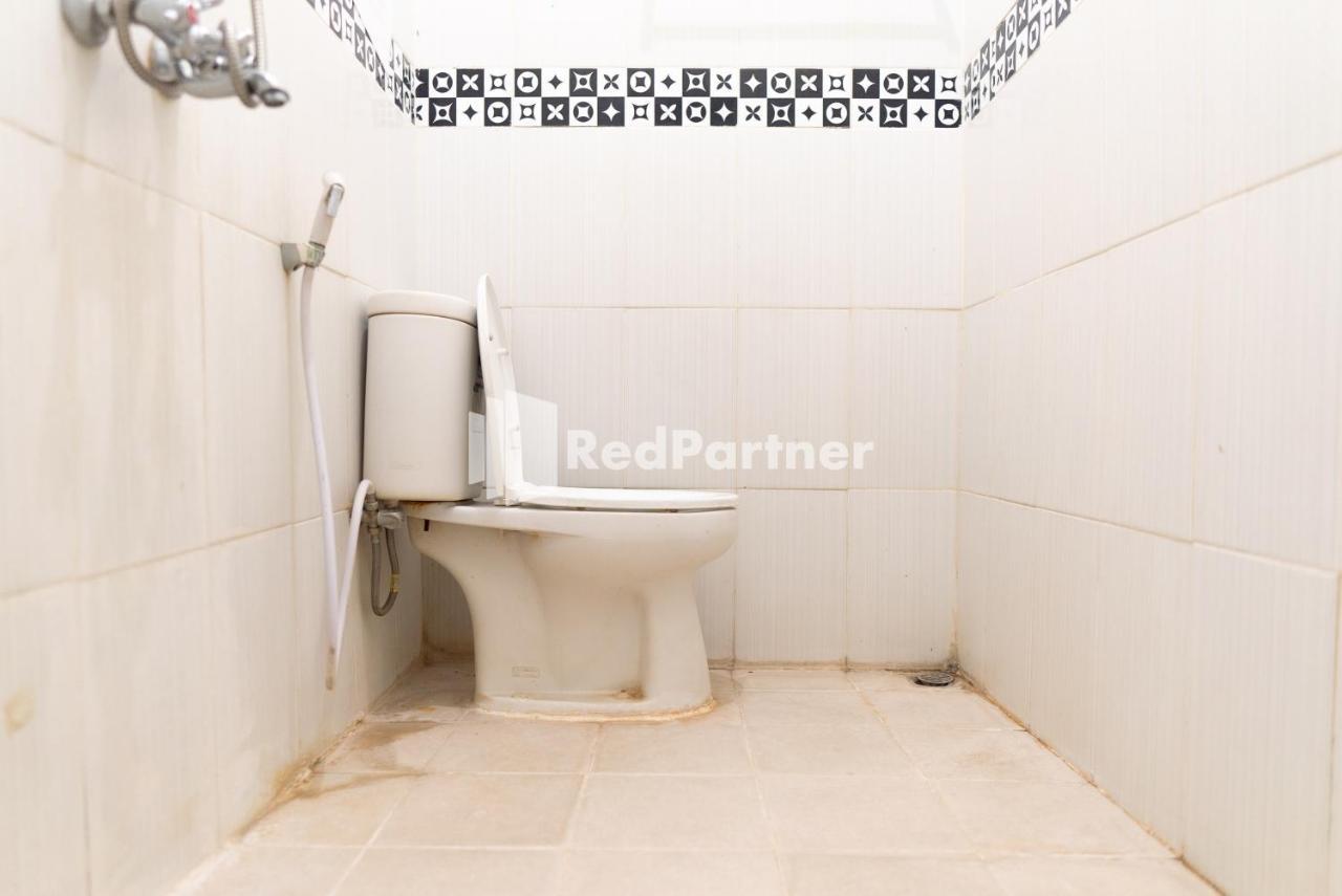 Wisma Aini Syariah RedPartner Bandar Lampung Ruang foto