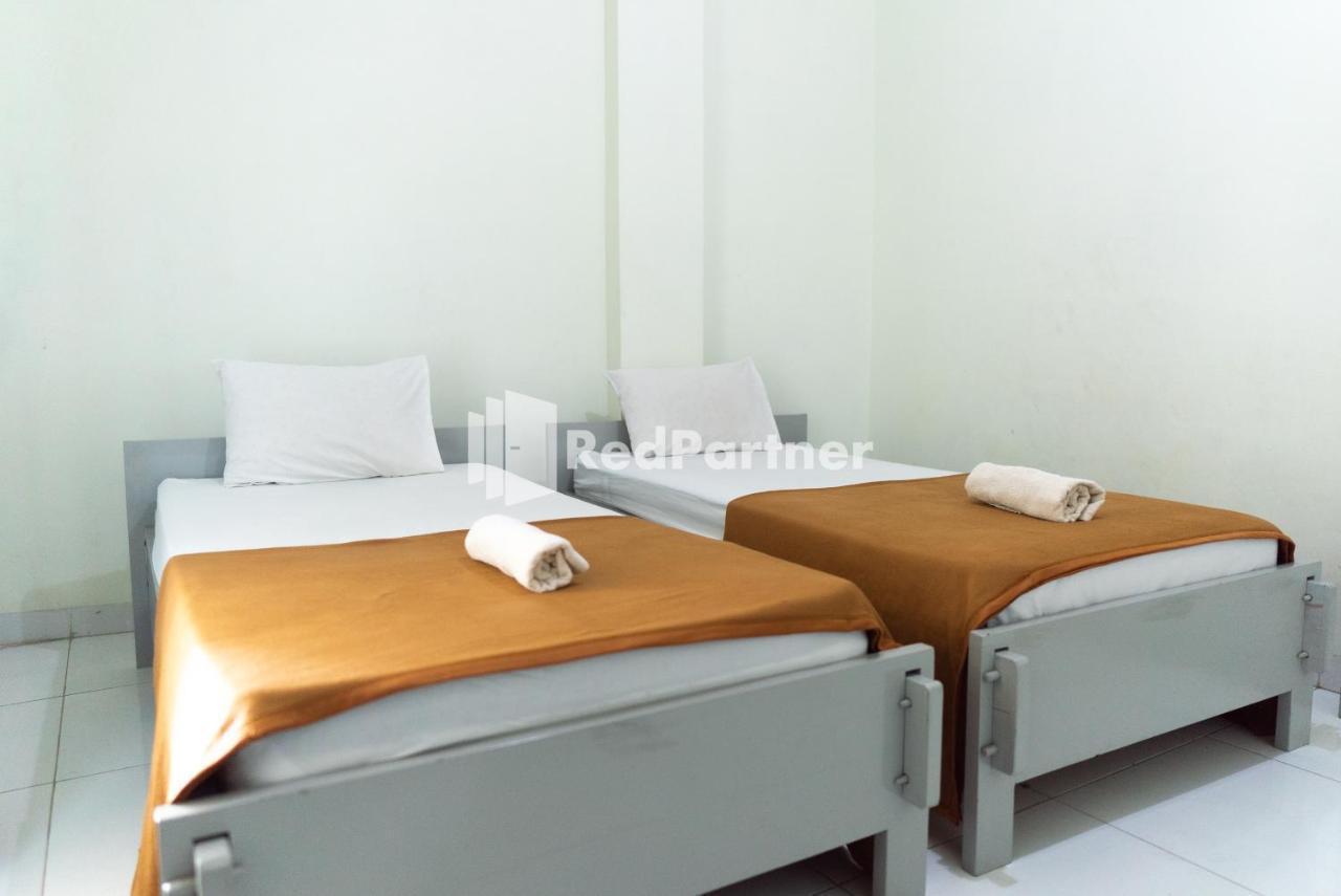 Wisma Aini Syariah RedPartner Bandar Lampung Bagian luar foto